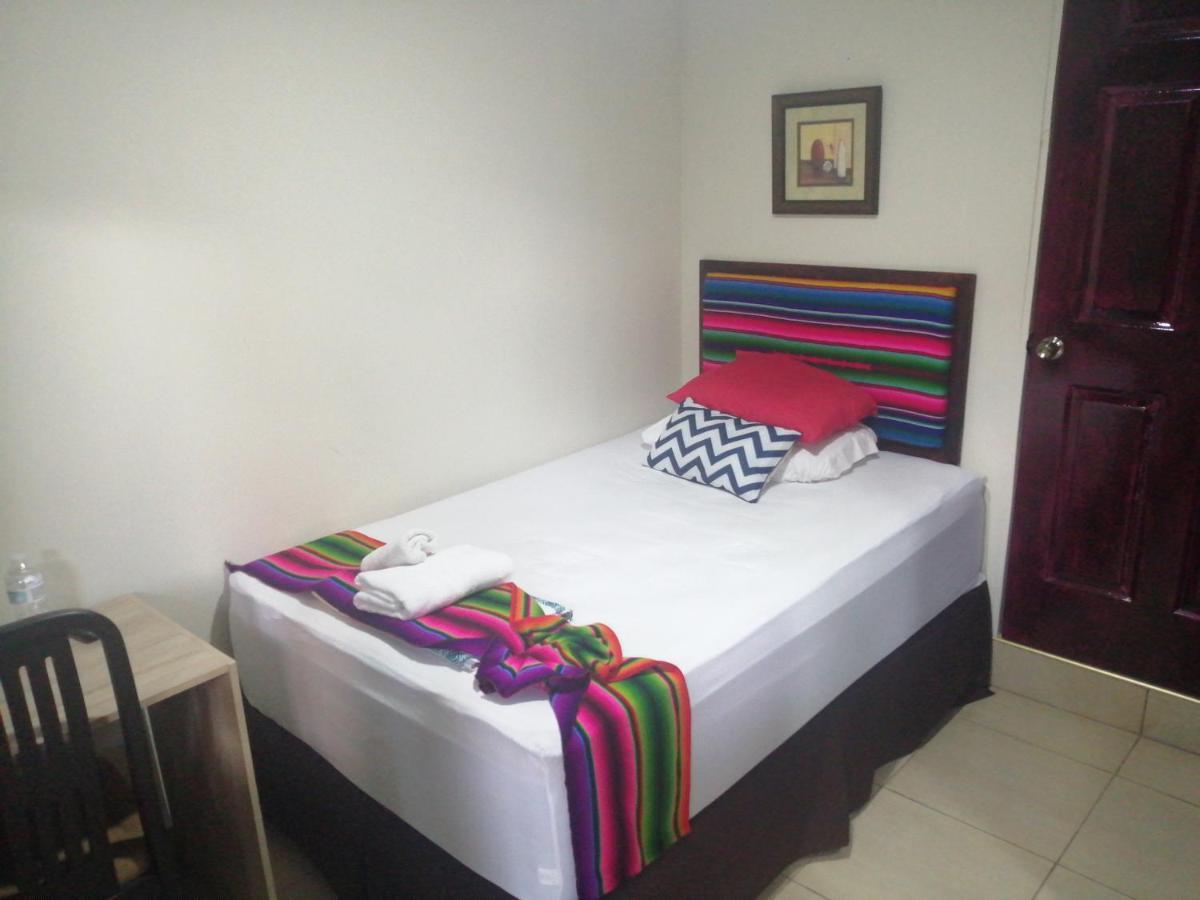 Hotel Antiguo Antiguo Cuscatlán Cameră foto