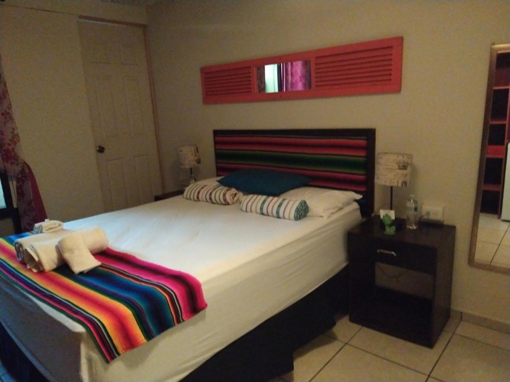 Hotel Antiguo Antiguo Cuscatlán Cameră foto